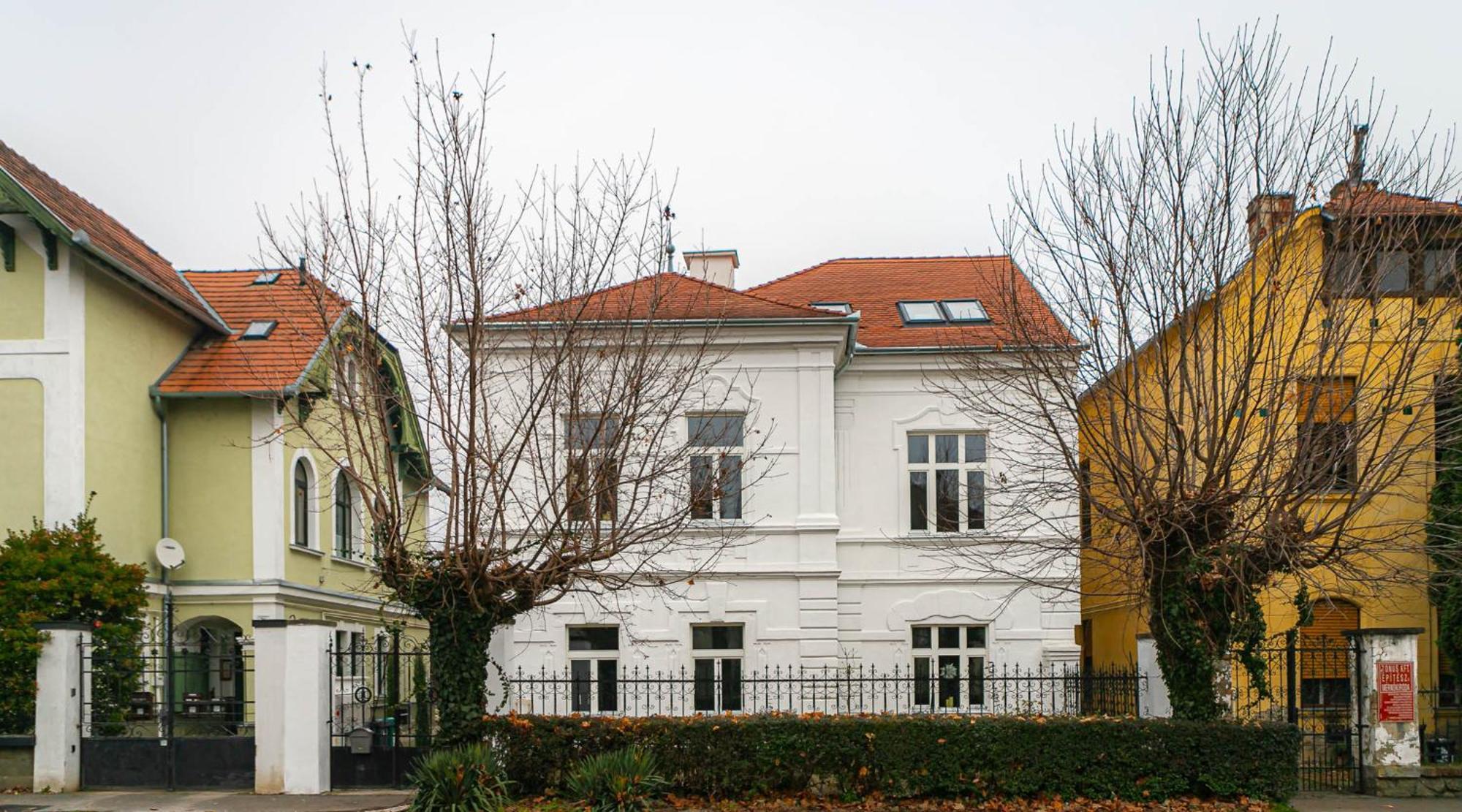 Villa Porcelaine Keszthely Luaran gambar